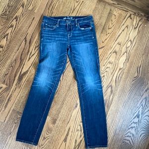 American Eagle Stretch Skinny Leg Jeans. Size 10